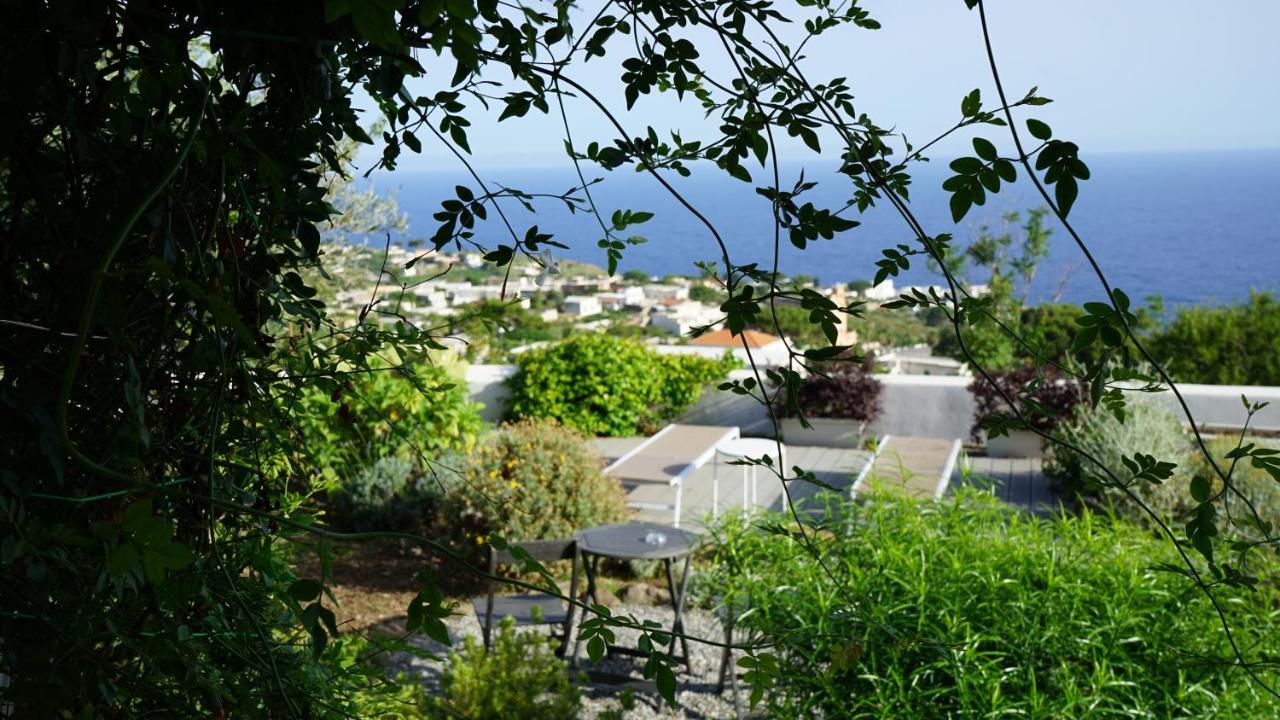 Le Casette Di * Malfa (Salina)