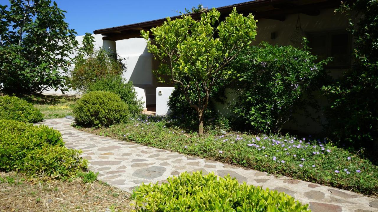 Le Casette Di Malfa (Salina)